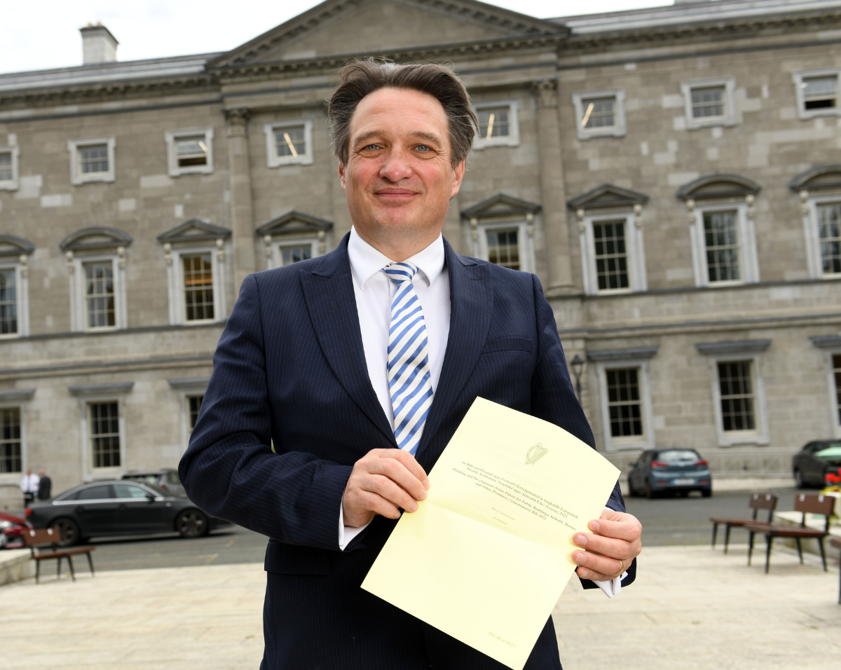 Vincent P. Martin launches the Solar Bill in the Seanad